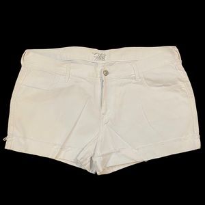 The Flirt White Denim Old Navy Shorts